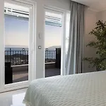 New -150m2 Penthouse With Shared Pool - Smaragd Apartment