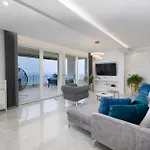 New -150m2 Penthouse With Shared Pool - Smaragd Apartment Makarska
