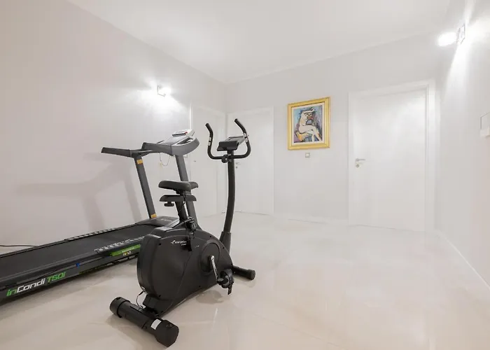 New -150m2 Penthouse With Shared Pool - Smaragd Daire Makarska