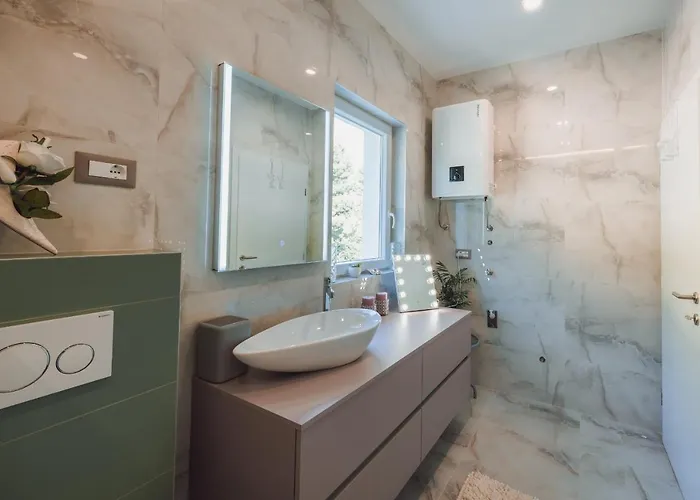 Daire New -150m2 Penthouse With Shared Pool - Smaragd *