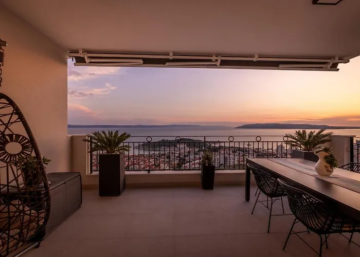 Daire New -150m2 Penthouse With Shared Pool - Smaragd