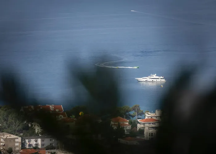 New -150m2 Penthouse With Shared Pool - Smaragd