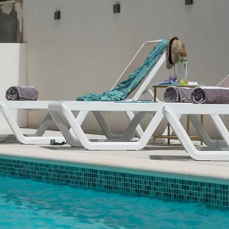 Appartement New -150m2 Penthouse With Shared Pool - Smaragd Makarska