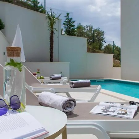 Lejlighed New -150m2 Penthouse With Shared Pool - Smaragd