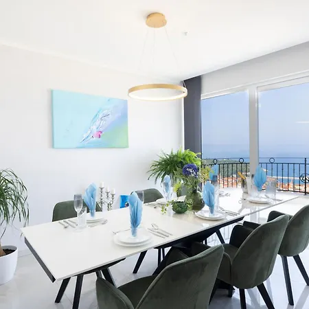 New -150m2 Penthouse With Shared Pool - Smaragd Appartement *