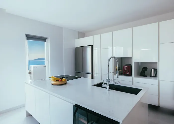 Apartmán New -150m2 Penthouse With Shared Pool - Smaragd Makarská