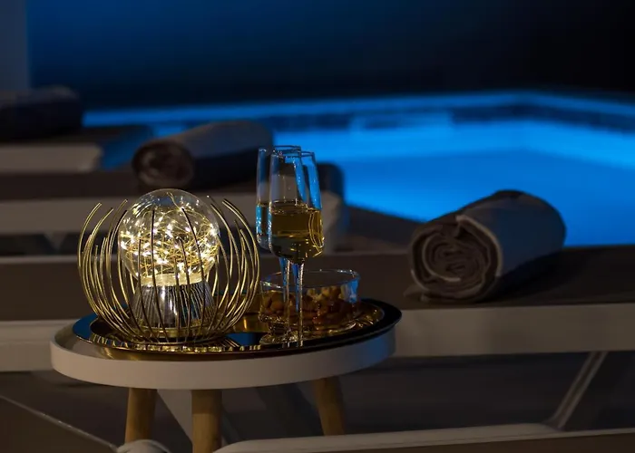 New -150m2 Penthouse With Shared Pool - Smaragd * Makarska