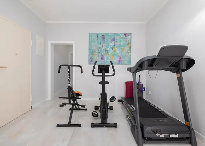 New -150m2 Penthouse With Shared Pool - Smaragd *