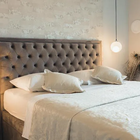 New -150m2 Penthouse With Shared Pool - Smaragd * Makarska