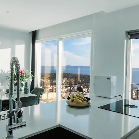 Lägenhet New -150m2 Penthouse With Shared Pool - Smaragd