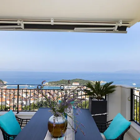 Lägenhet New -150m2 Penthouse With Shared Pool - Smaragd