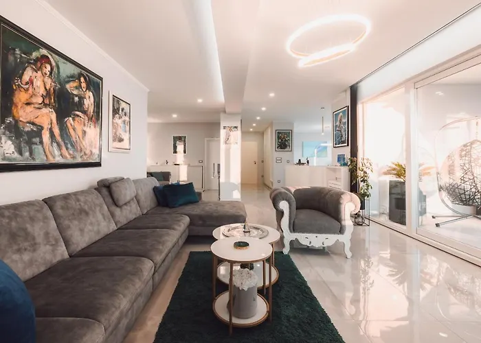 Apartmán New -150m2 Penthouse With Shared Pool - Smaragd *